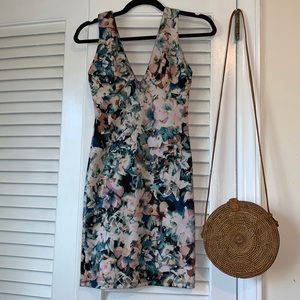 Forever 21 Floral Cocktail Dress Size M